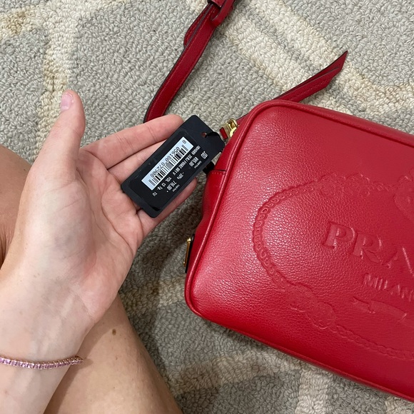 Prada danio red leather classic Prada bag - Picture 5 of 5